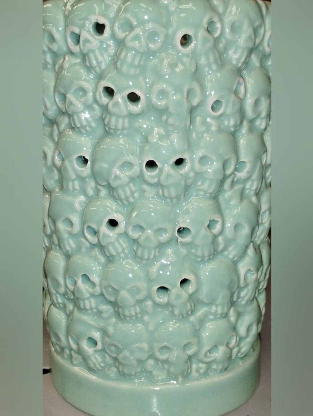 Ceramic Skull Cluster Vase in Light Aqua